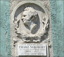 Commemorative but incorrect plaque on the 'Schuberthaus' in Steyr, the former residence of Silvester Paumgartner.