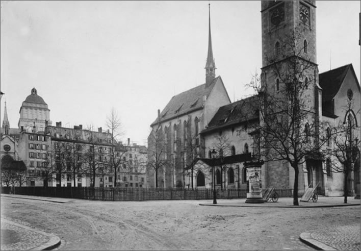 Amtshausplatz in 1914, before the start of the construction of the Zentralbibliothek