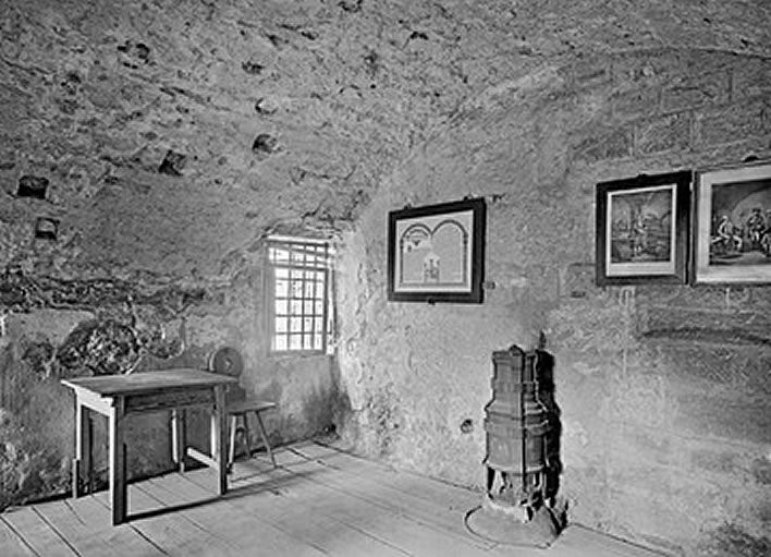 A photograph of Schubart's fake cell on Hohenasperg, 1936.
