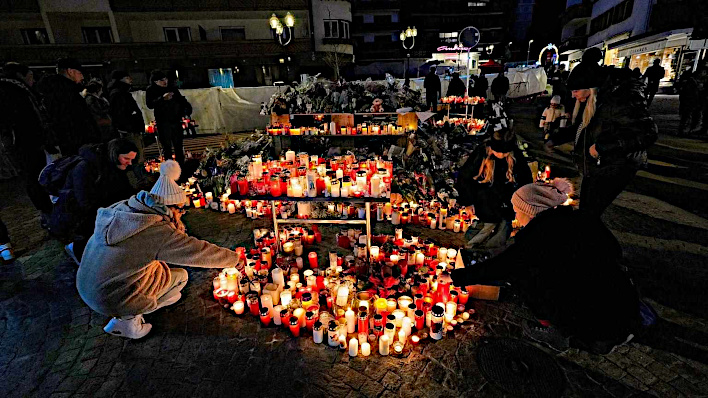 Crans Montana, mourners